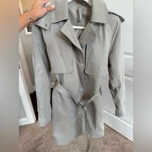 Lululemon Trench